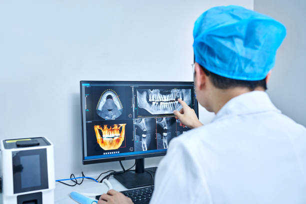 Best Emergency Dental Extractions in Easton, CA